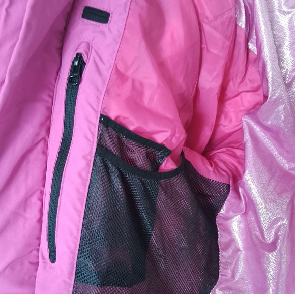 Coat - Picture 5 of 9